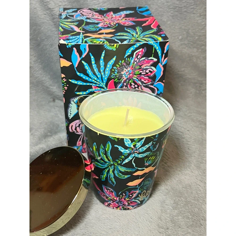 Lilly Pulitzer 8 oz Scented Candle Tropical Floral Glass Jar Lid Gift Box New